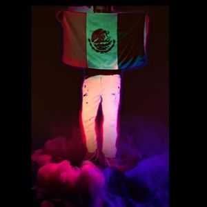 Meet your Posher, Yung